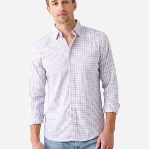 Faherty Men's The Movement Striped button down
Shirt Size Medium